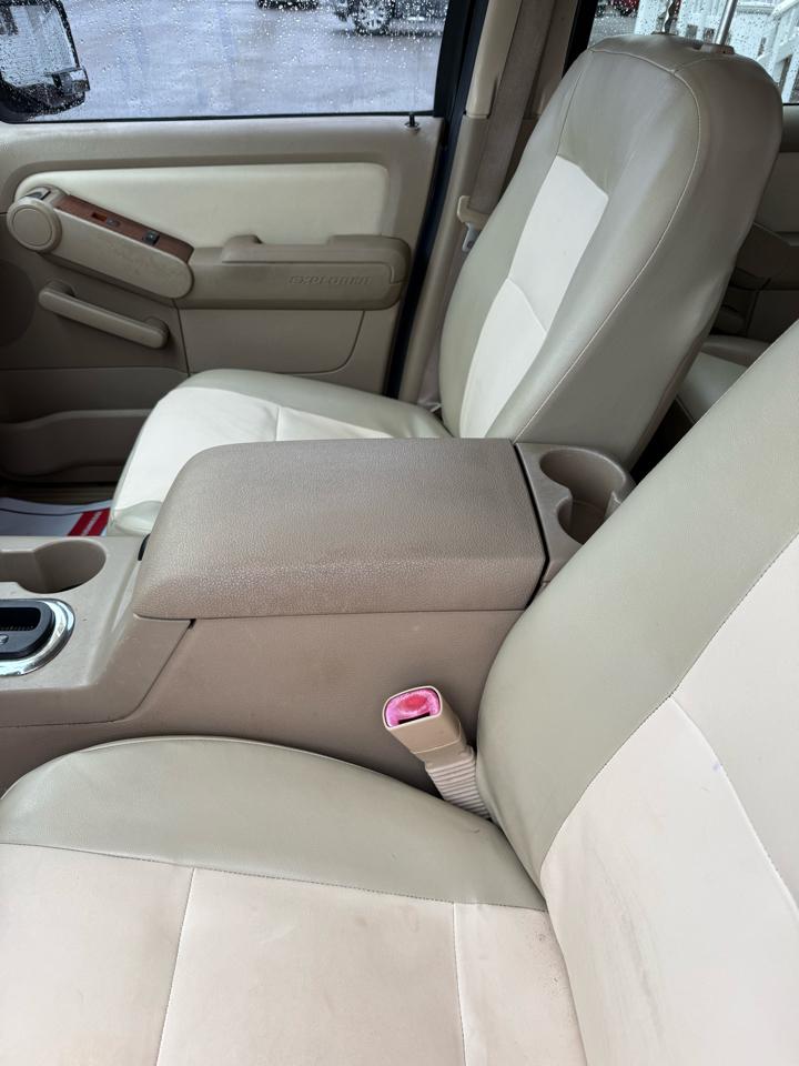 Ford Explorer Eddie Bauer 4.0L 4WD 2007