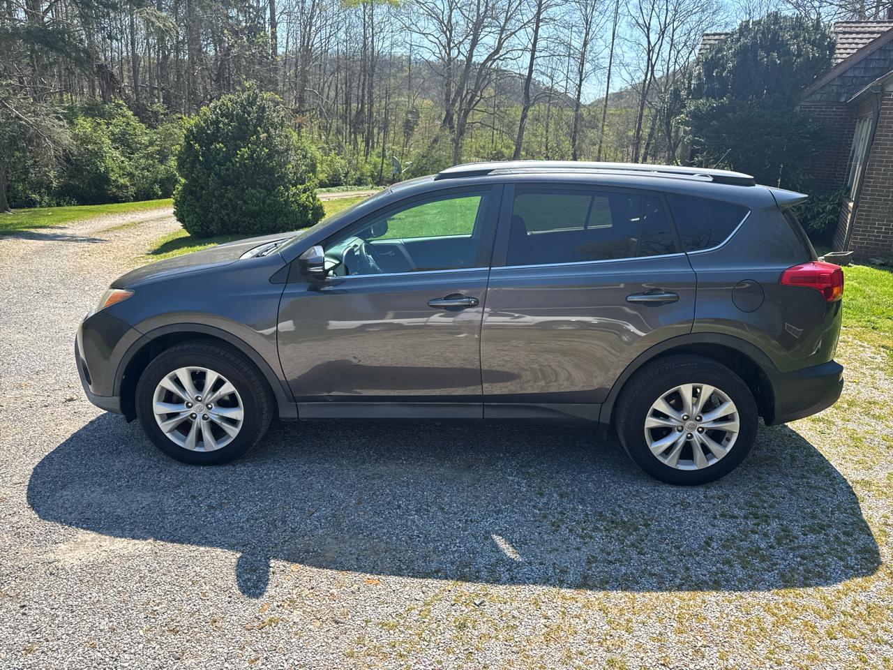 Toyota RAV4 Limited AWD 2015