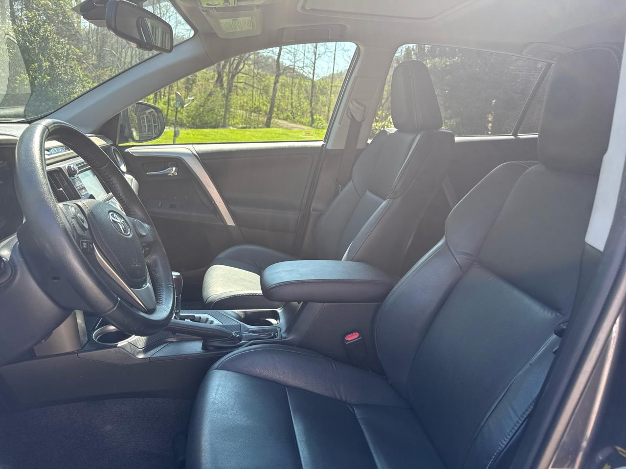 Toyota RAV4 Limited AWD 2015