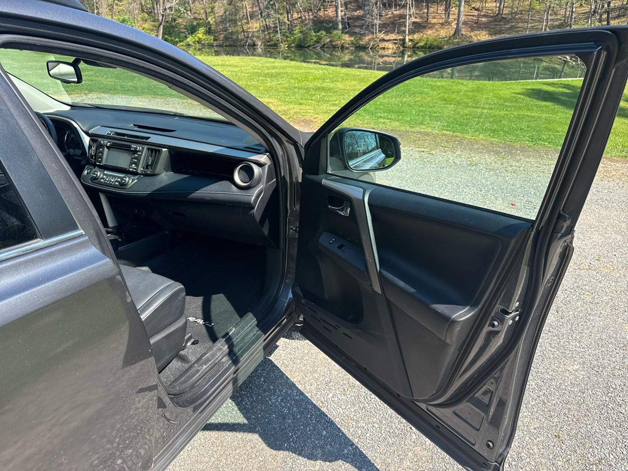 Toyota RAV4 Limited AWD 2015