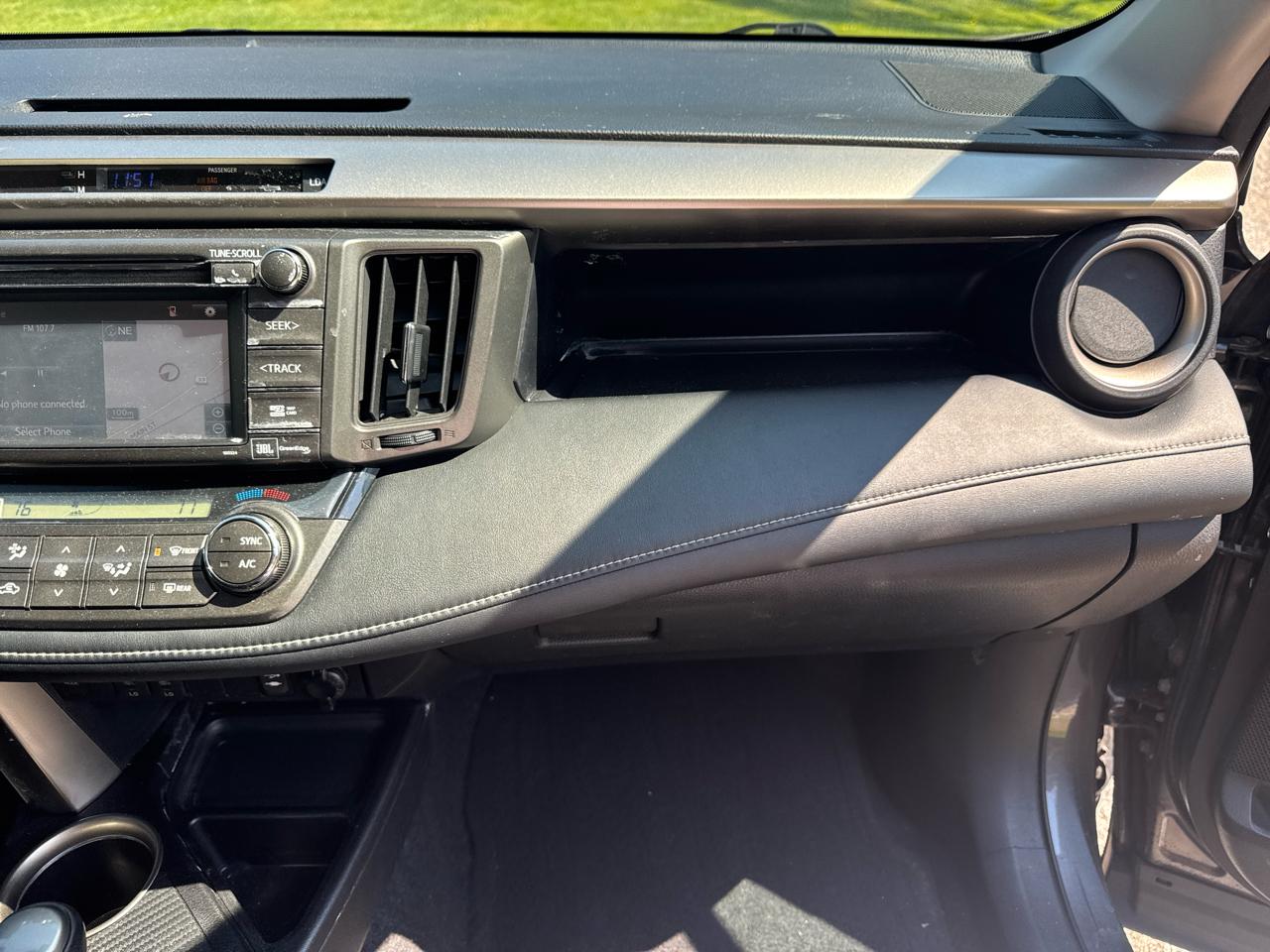 Toyota RAV4 Limited AWD 2015