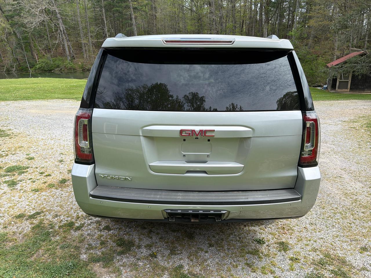 GMC Yukon SLE 4WD 2015