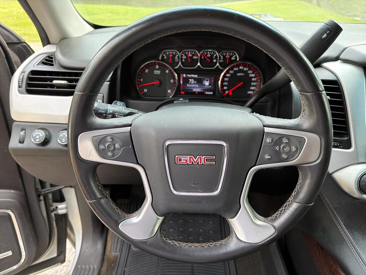 GMC Yukon SLE 4WD 2015