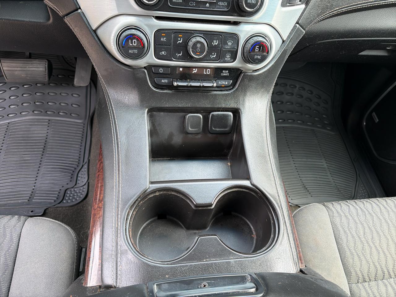 GMC Yukon SLE 4WD 2015