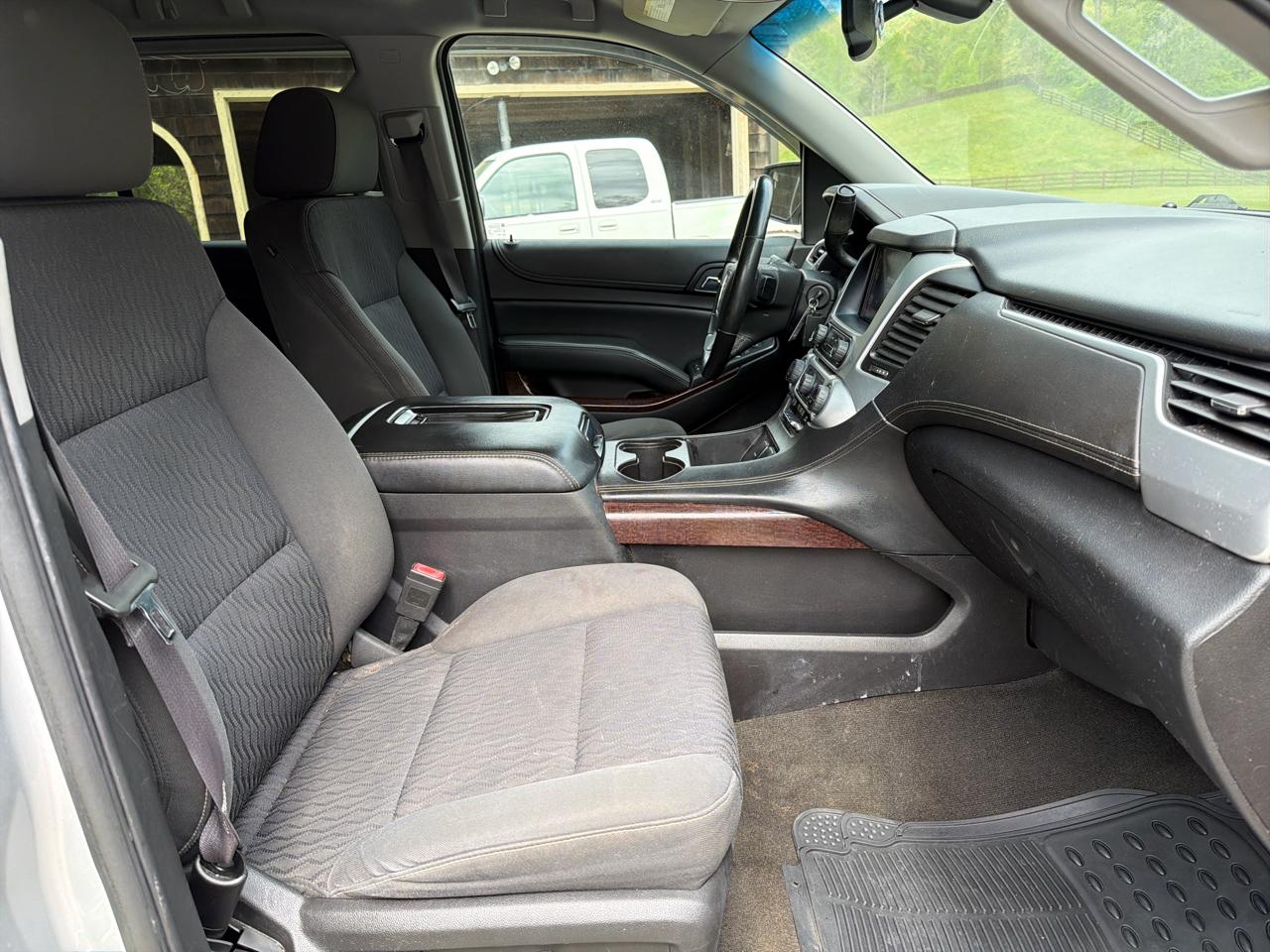 GMC Yukon SLE 4WD 2015