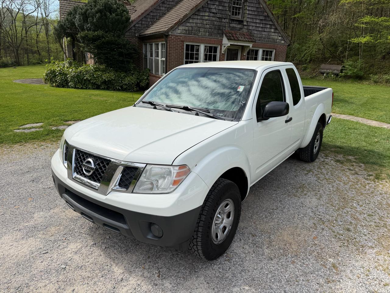 2013 Nissan Frontier SV I4 King Cab 2WD