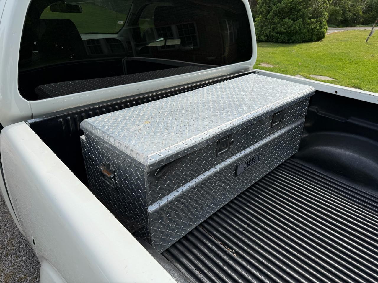 Nissan Frontier SV I4 King Cab 2WD 2013