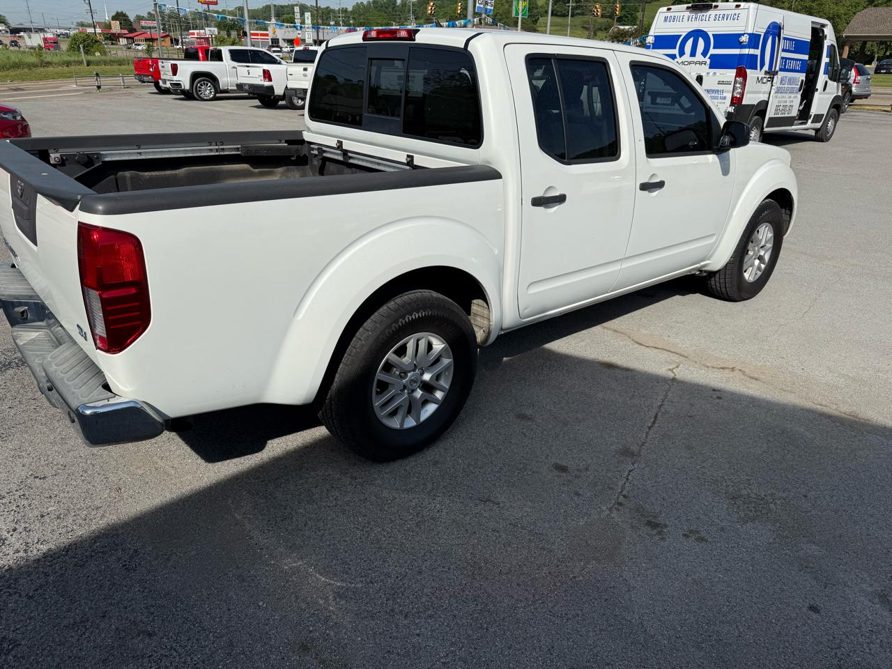 Nissan Frontier S Crew Cab 5AT 2WD 2016