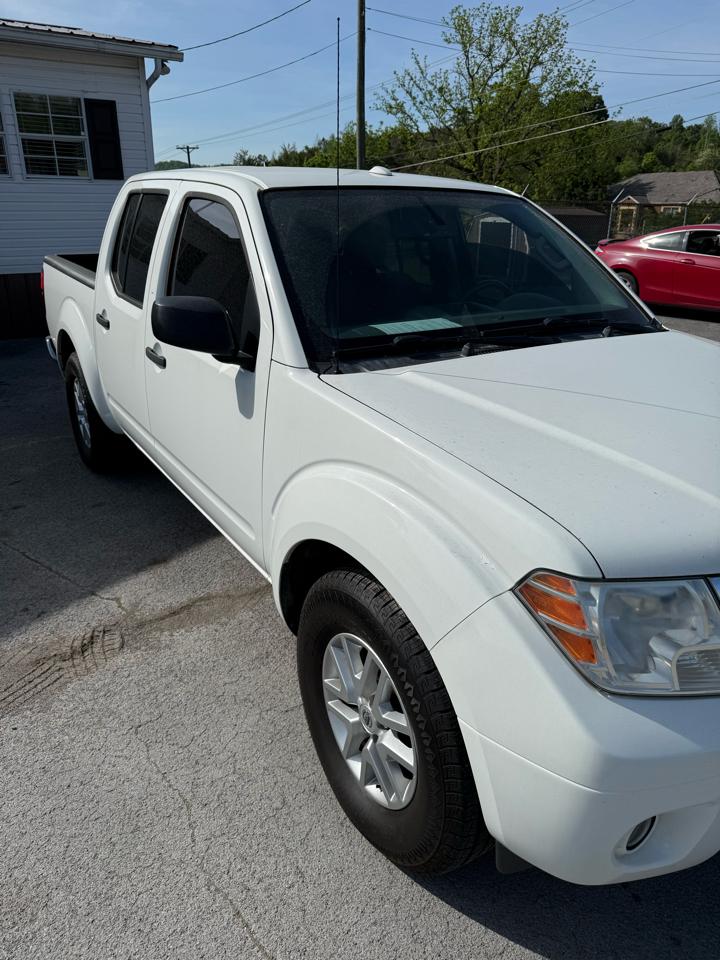 Nissan Frontier S Crew Cab 5AT 2WD 2016