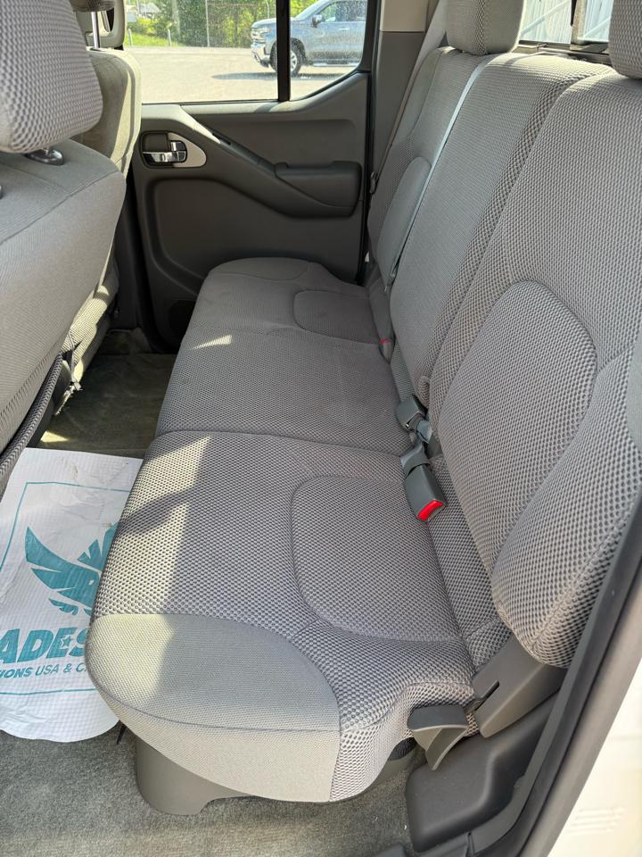 Nissan Frontier S Crew Cab 5AT 2WD 2016