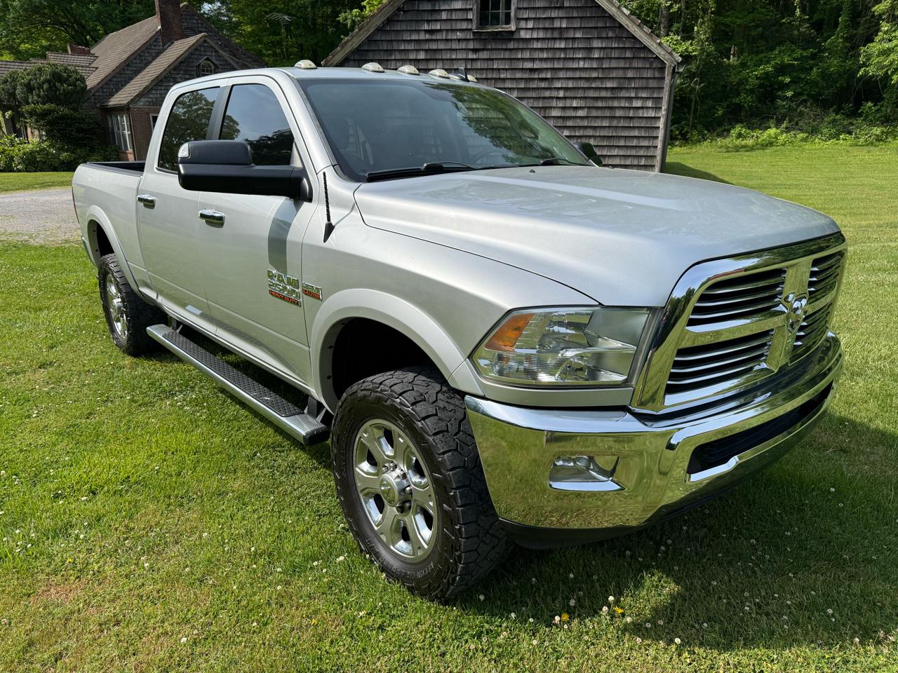 RAM 2500 SLT Crew Cab SWB 4WD 2014