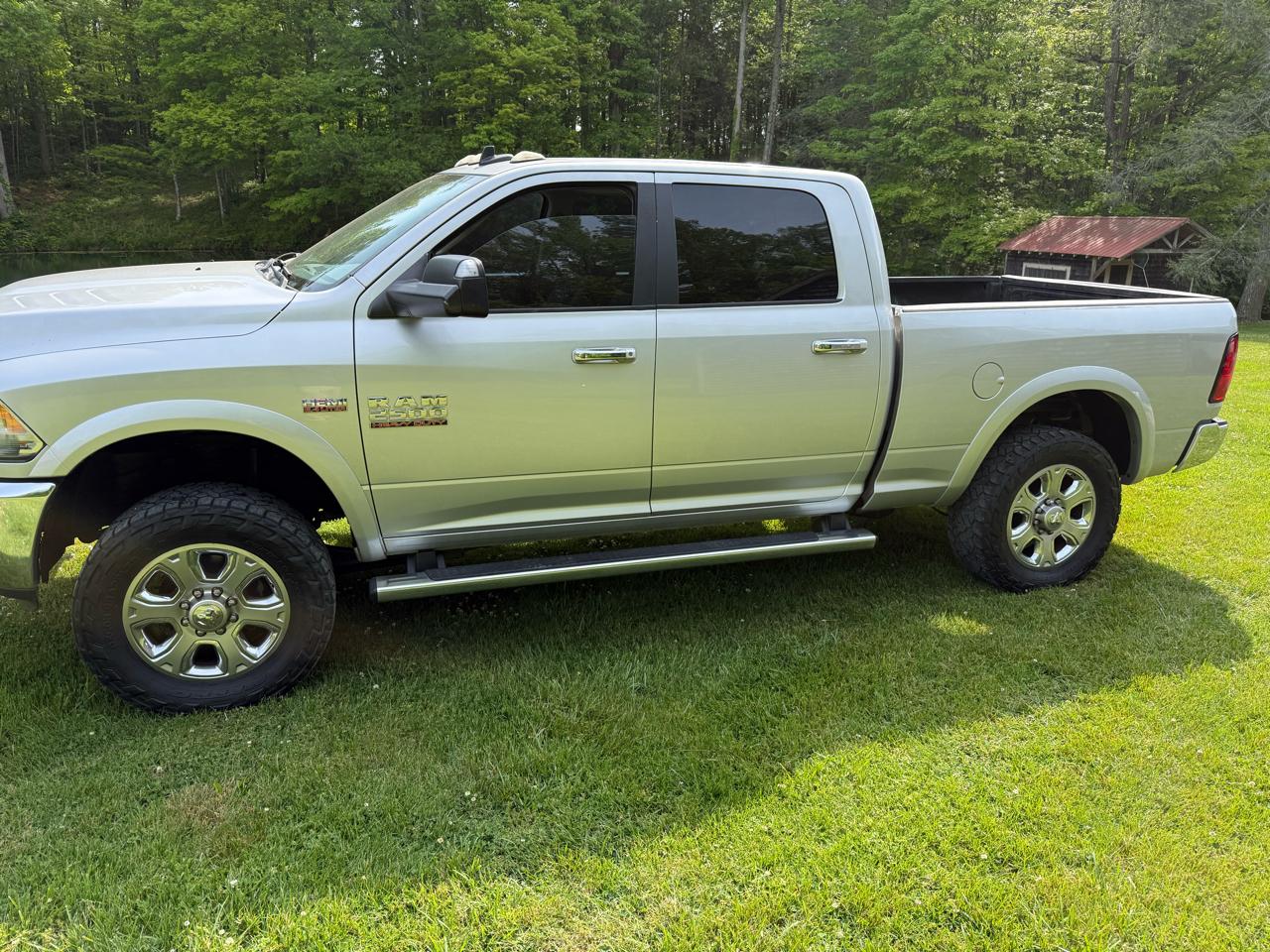 RAM 2500 SLT Crew Cab SWB 4WD 2014