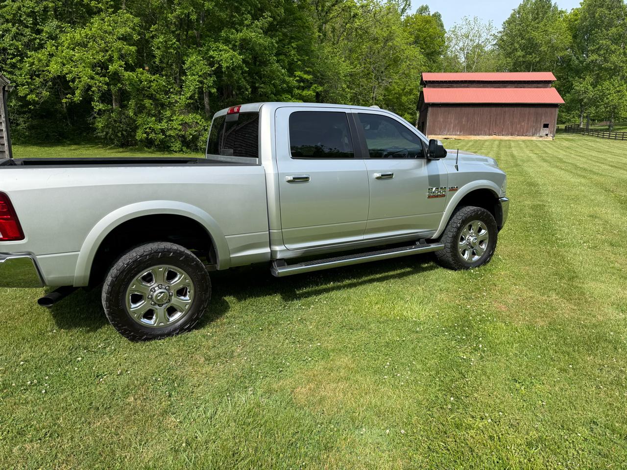 RAM 2500 SLT Crew Cab SWB 4WD 2014
