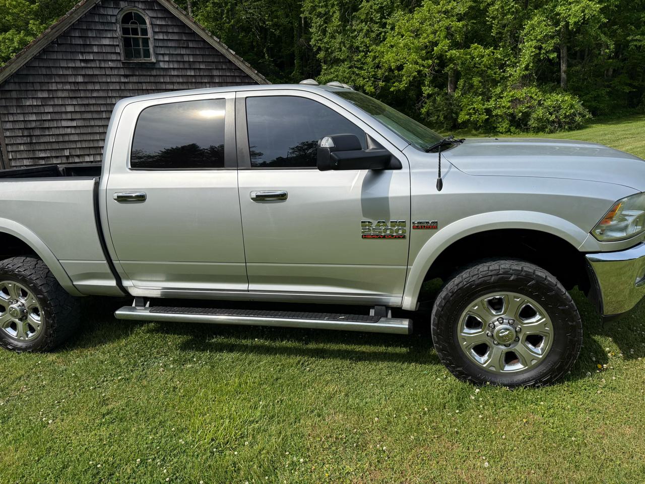 RAM 2500 SLT Crew Cab SWB 4WD 2014