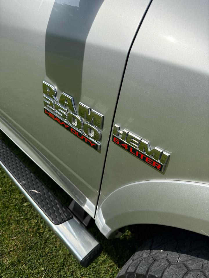 RAM 2500 SLT Crew Cab SWB 4WD 2014