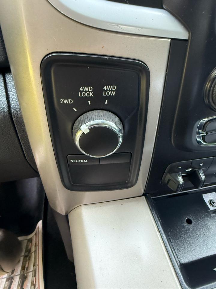 RAM 2500 SLT Crew Cab SWB 4WD 2014