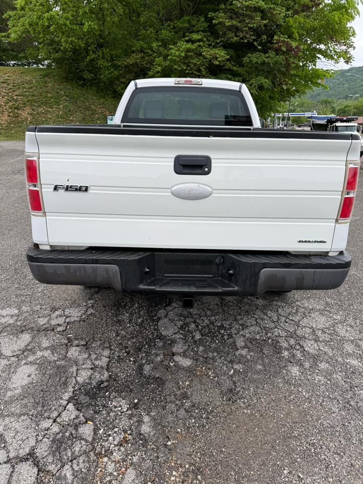 Ford F-150 4WD Reg Cab 141" XL 2012