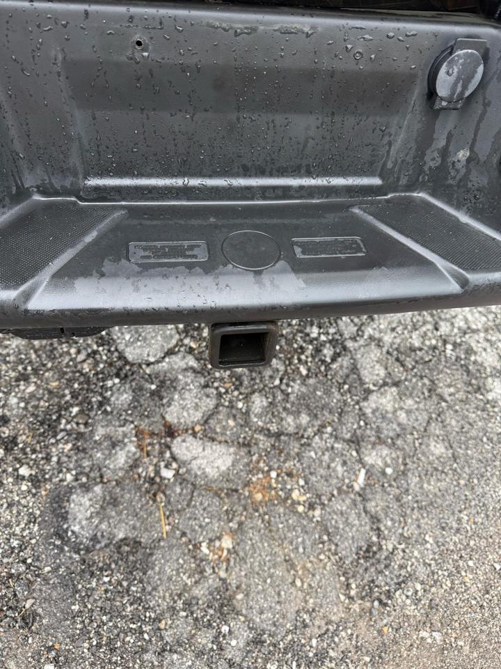 Ford F-150 4WD Reg Cab 141" XL 2012