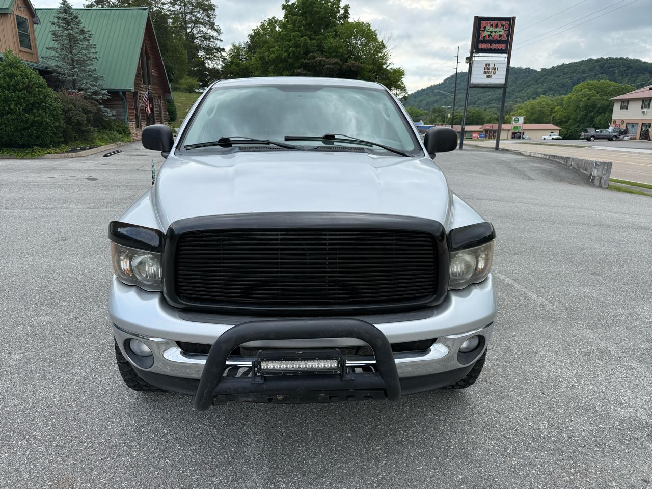 Dodge Ram 1500 ST Quad Cab Short Bed 4WD 2005