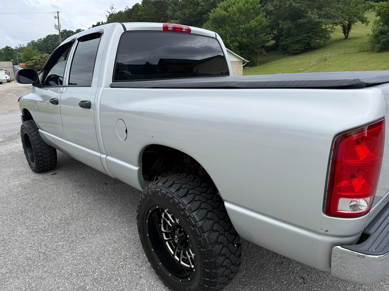 Dodge Ram 1500 ST Quad Cab Short Bed 4WD 2005