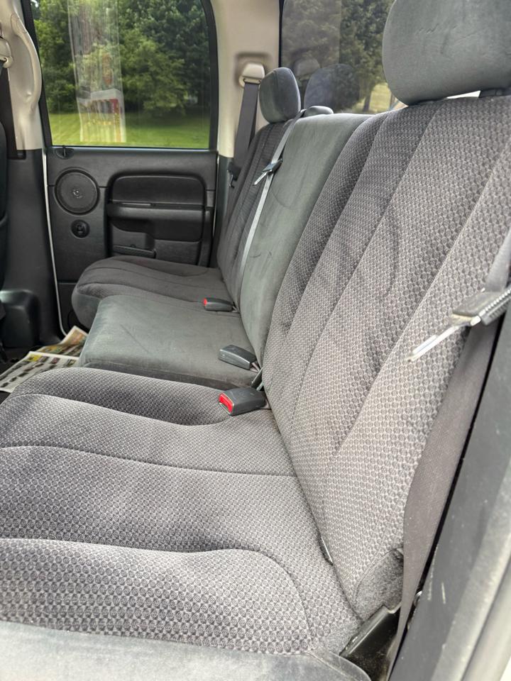 Dodge Ram 1500 ST Quad Cab Short Bed 4WD 2005