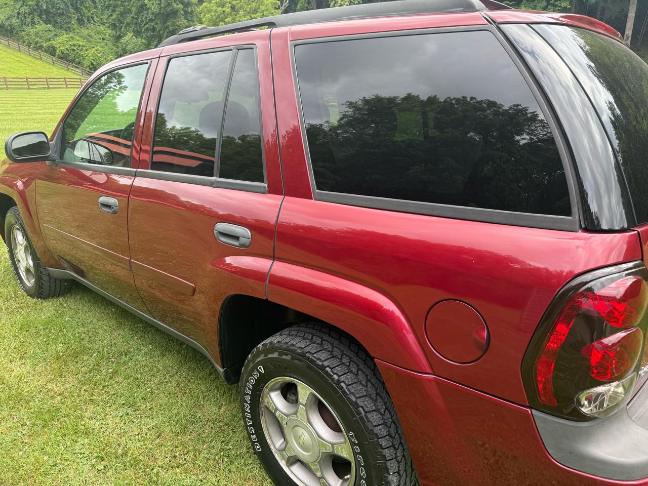 Chevrolet TrailBlazer LS1 2WD 2007