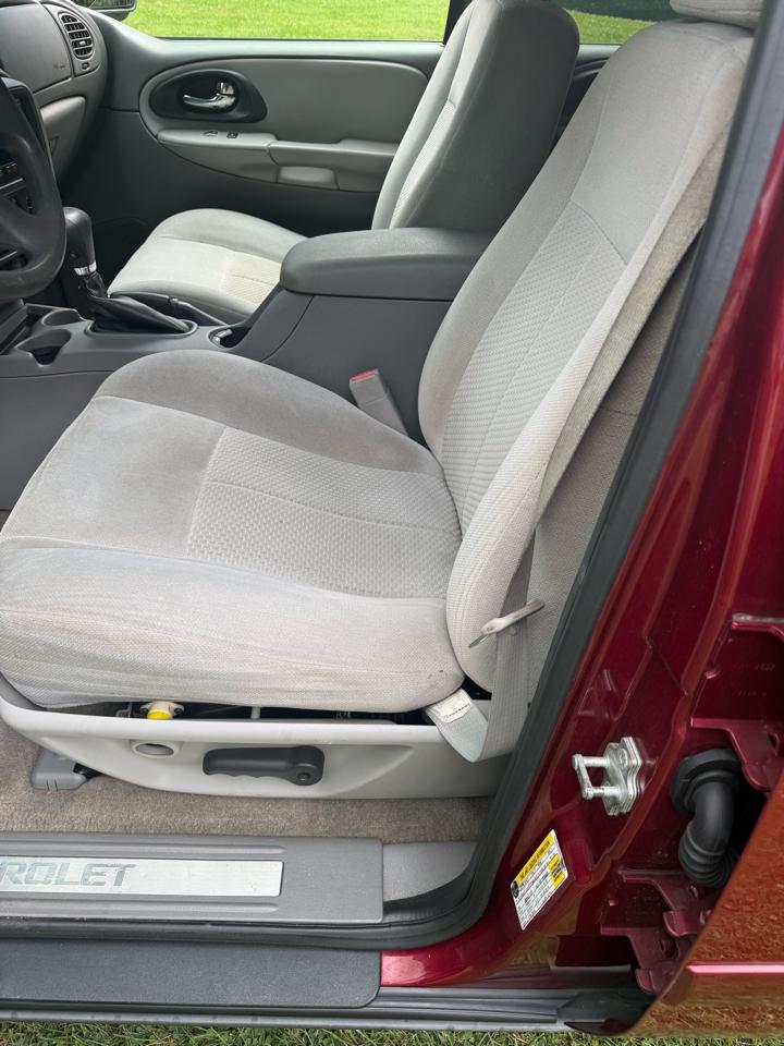 Chevrolet TrailBlazer LS1 2WD 2007