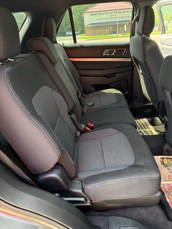 Ford Explorer 4dr XLT 4WD 2019