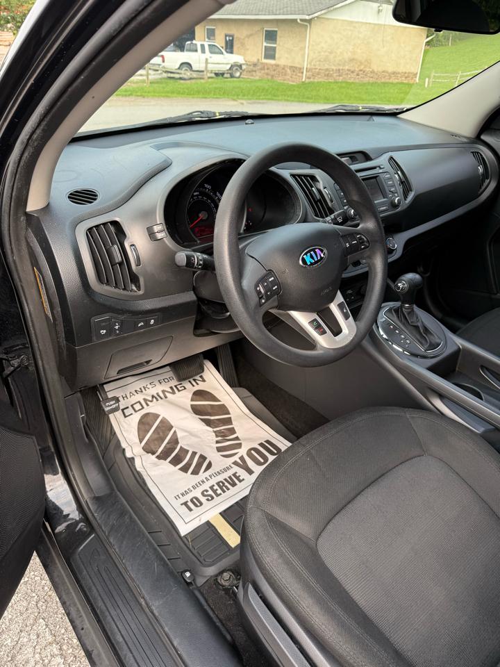 Kia Sportage LX FWD 2013