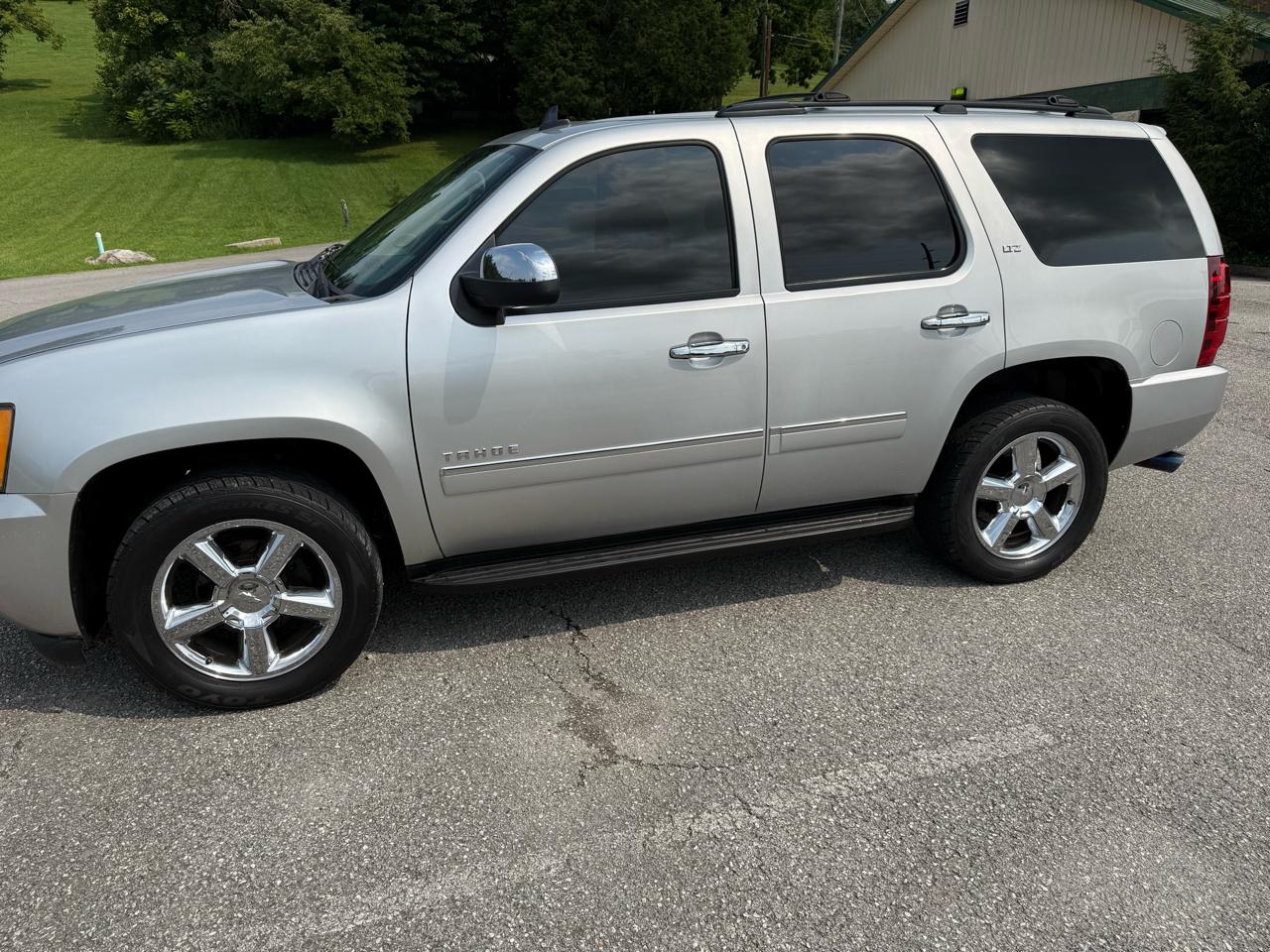 Chevrolet Tahoe LTZ 4WD 2013