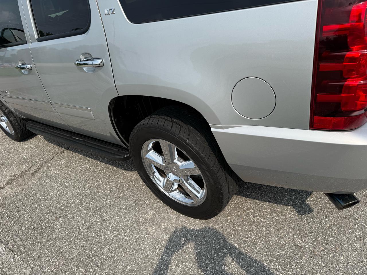 Chevrolet Tahoe LTZ 4WD 2013