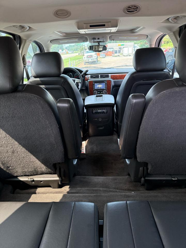 Chevrolet Tahoe LTZ 4WD 2013