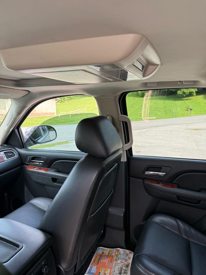 Chevrolet Tahoe LTZ 4WD 2013