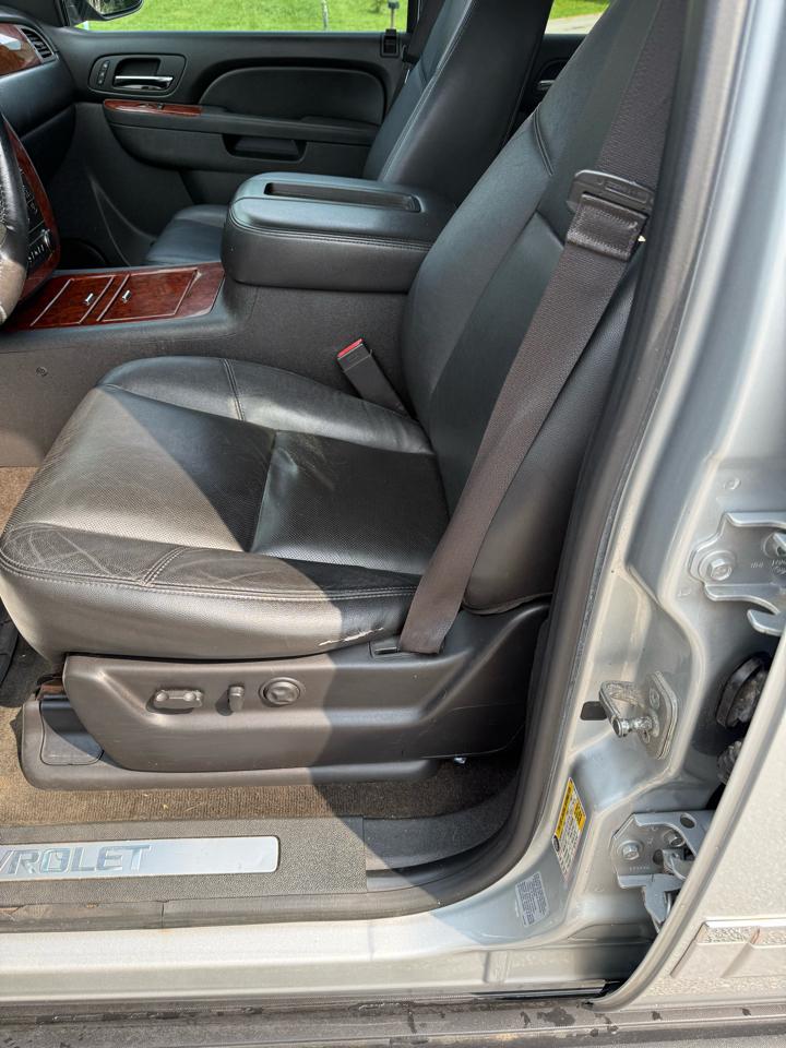 Chevrolet Tahoe LTZ 4WD 2013