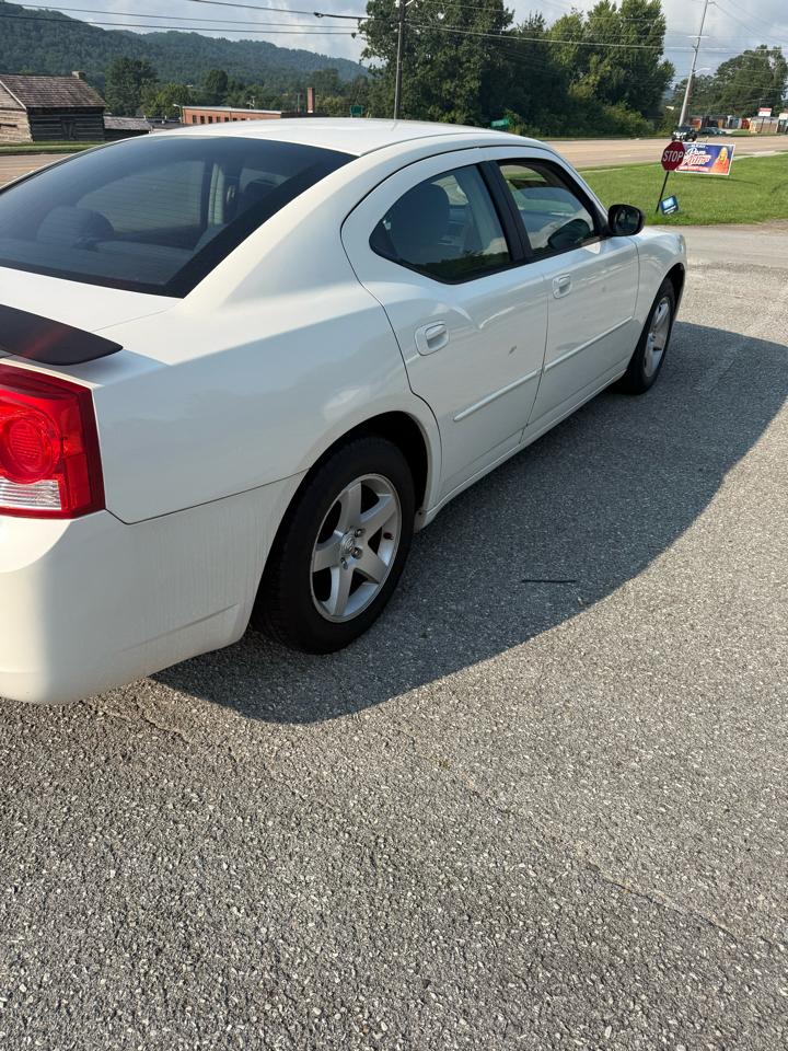 Dodge Charger SE 2009