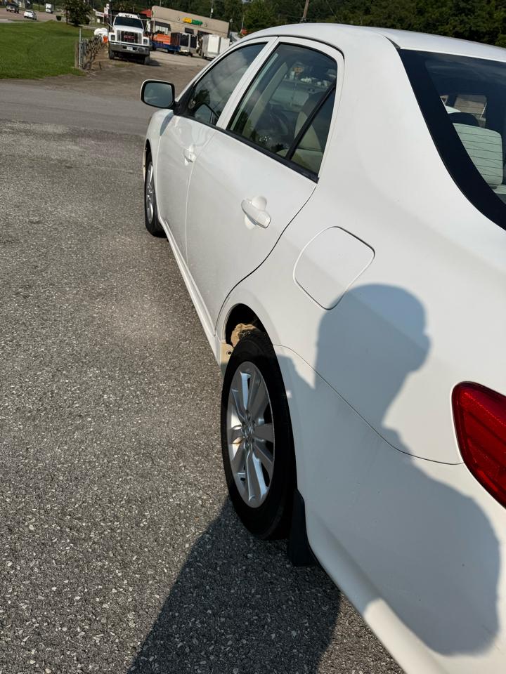 Toyota Corolla 4dr Sdn Auto (Natl) 2009