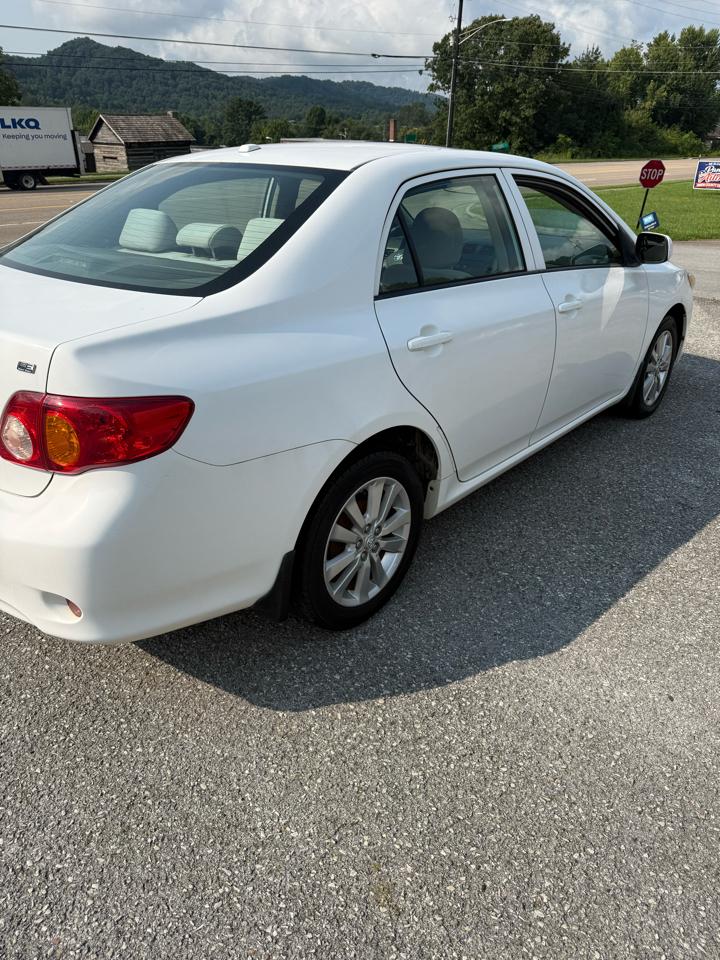 Toyota Corolla 4dr Sdn Auto (Natl) 2009