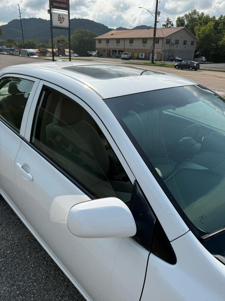 Toyota Corolla 4dr Sdn Auto (Natl) 2009