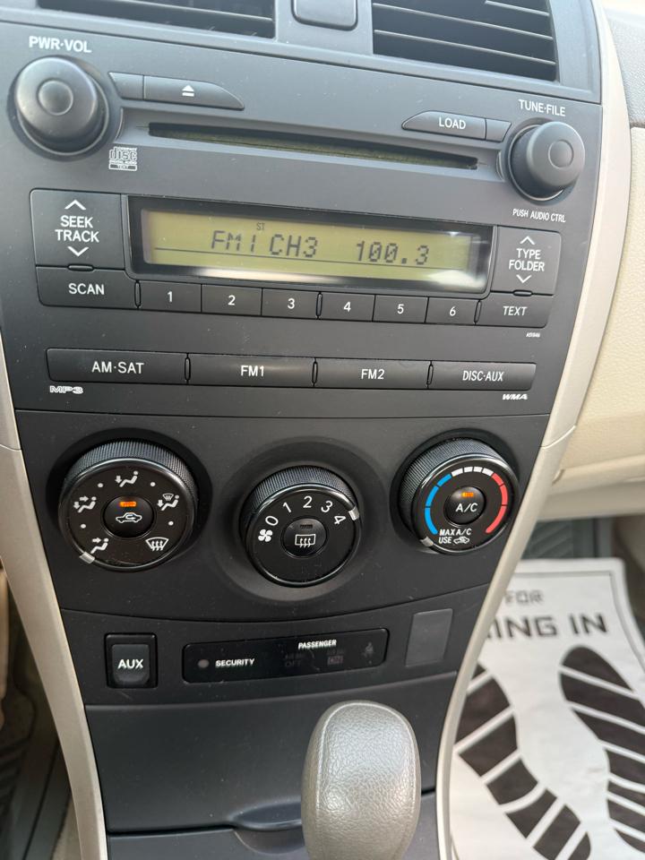 Toyota Corolla 4dr Sdn Auto (Natl) 2009