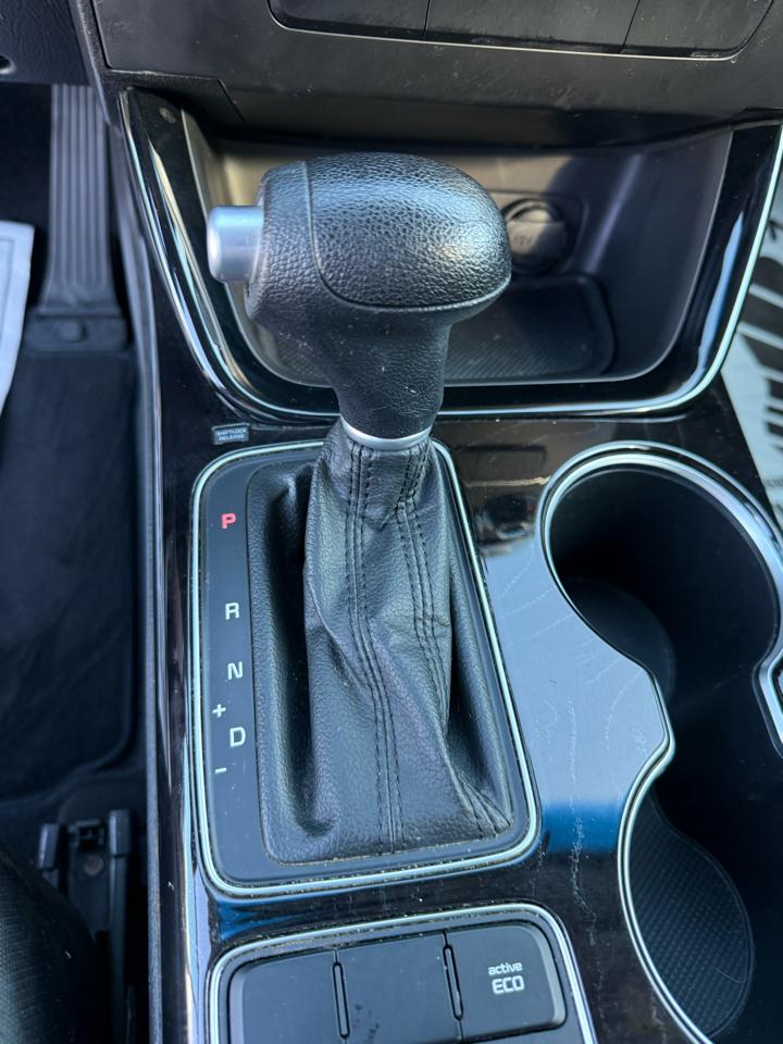 Kia Sorento LX 2WD 2014