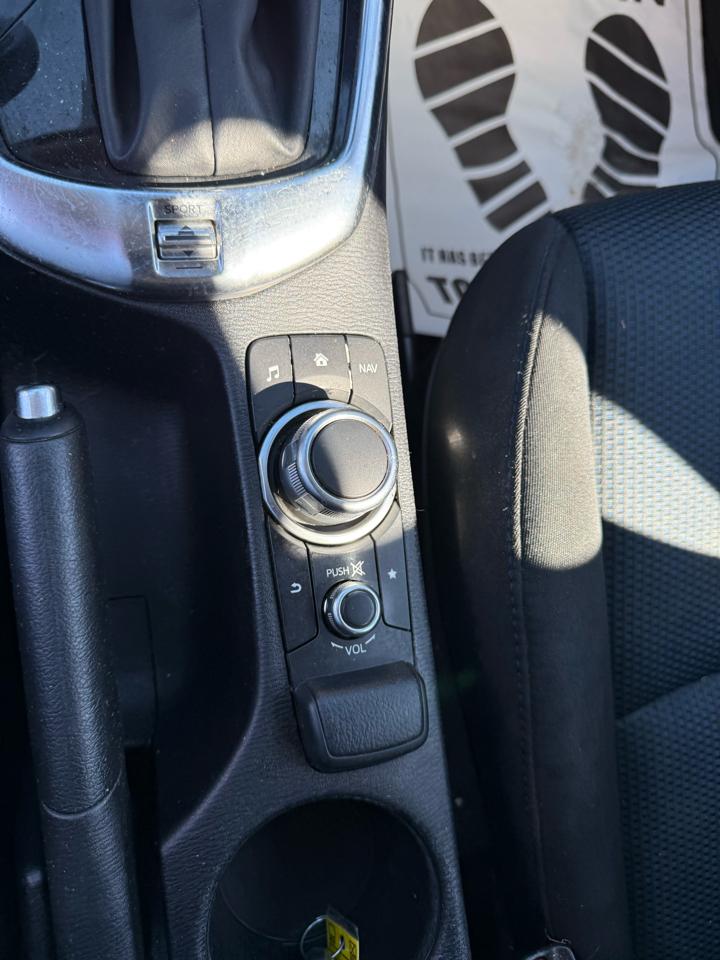 Toyota Yaris iA 6A 2018