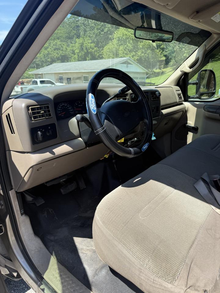 Ford F-250 SD XL 4WD 2002