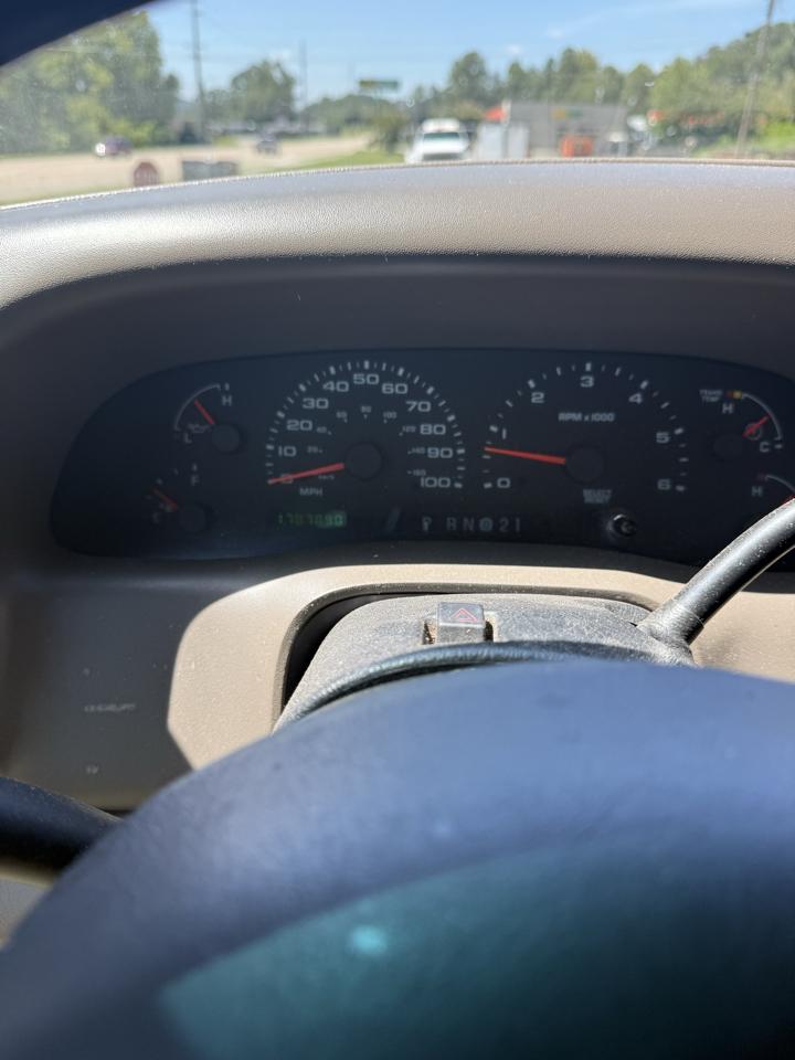 Ford F-250 SD XL 4WD 2002