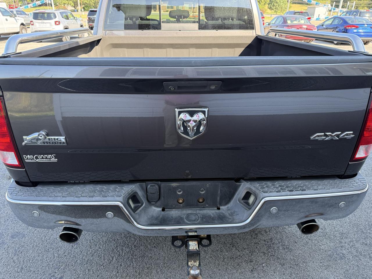RAM 1500 4WD Crew Cab 140.5" SLT 2014