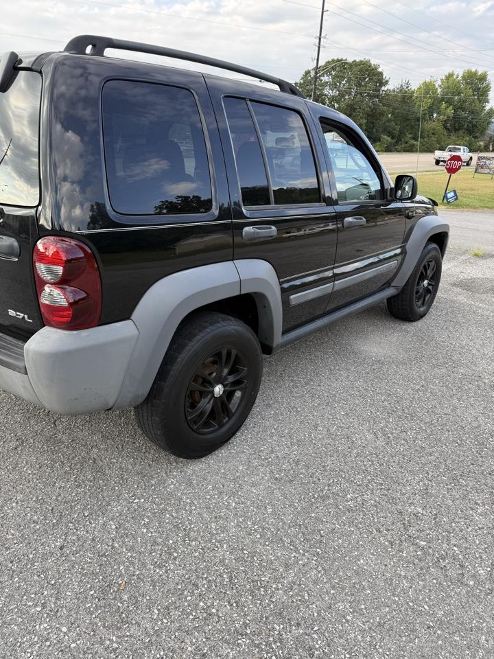 Jeep Liberty Sport 4WD 2005