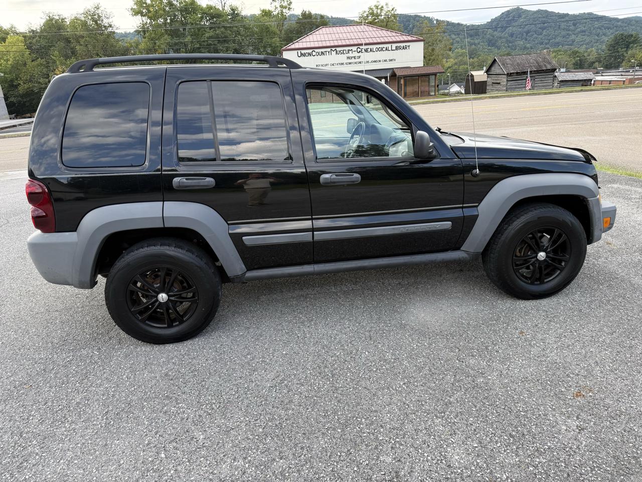 Jeep Liberty Sport 4WD 2005