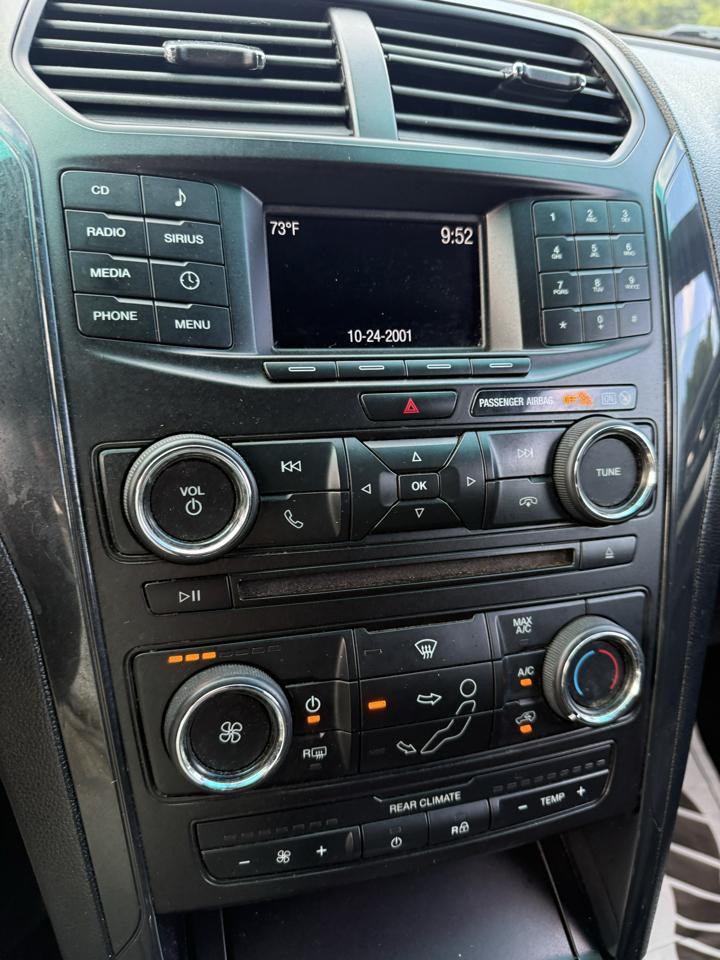 Ford Explorer 4dr 114" WB 4.0L XLT Sport 4WD 2016