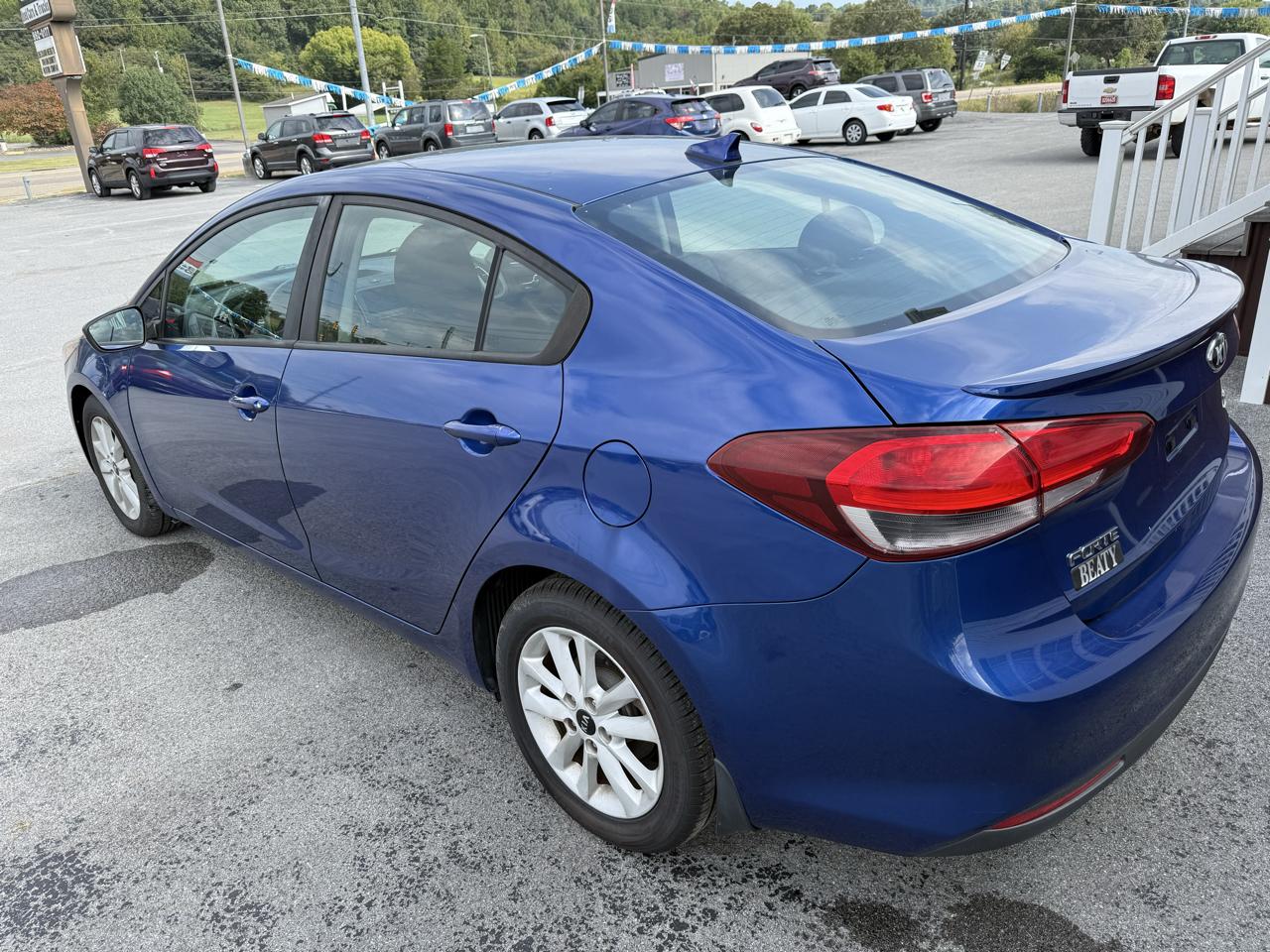 Kia Forte LX 6A 2017