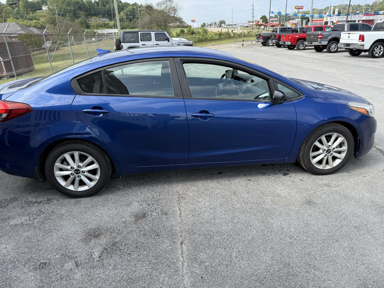 Kia Forte LX 6A 2017
