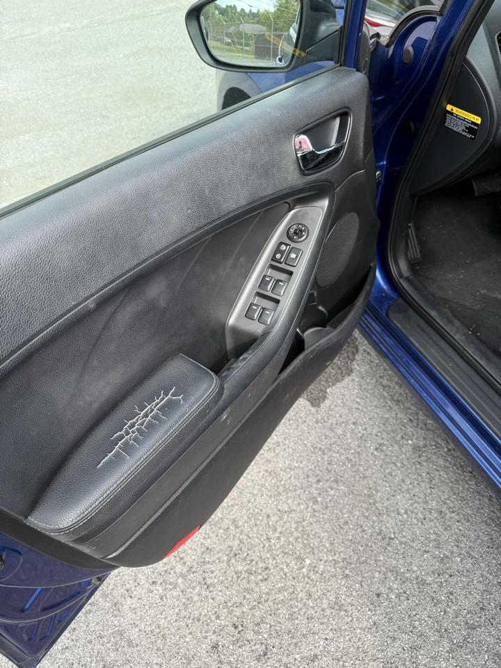 Kia Forte LX 6A 2017